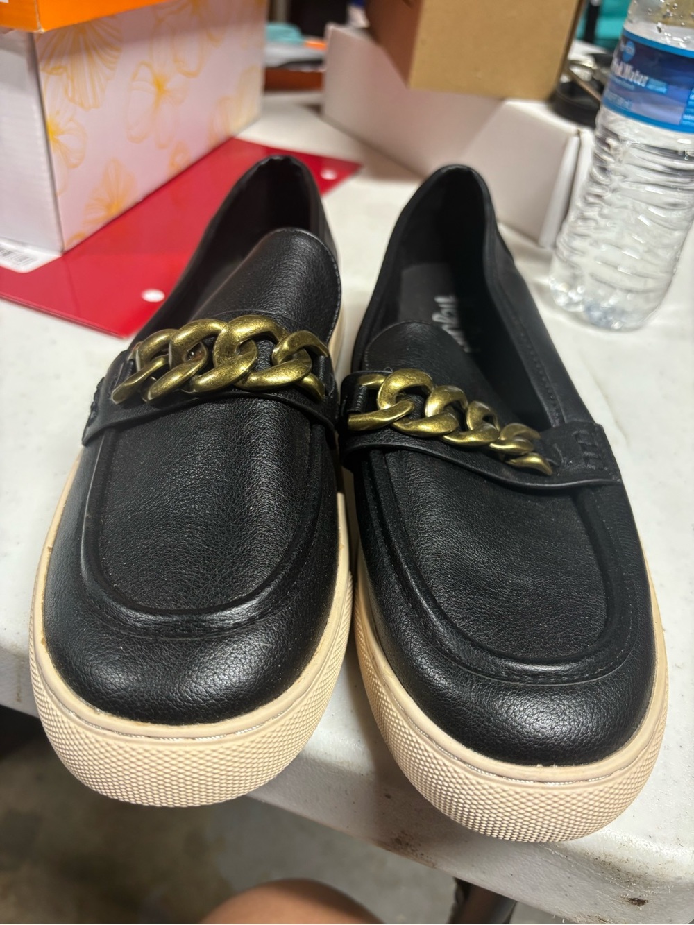 HeyGirl Black pLeather Chain-Trim Platform Loafers